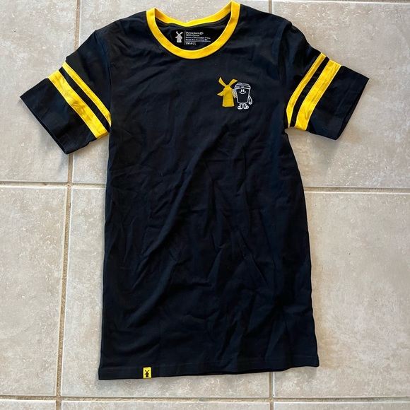 Dutch bros Black and Yellow Tshirt size Small